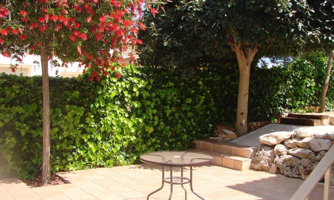 Cap de la Nau Apartment | Apartment in villa in residential area