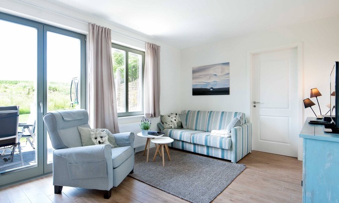 Sarkwitz Apartment | Apartment Kestrel, terrace - Apartment Spieß