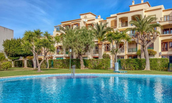 Platja de l'Arenal Apartment | Apartment La Isla-1 by Interhome