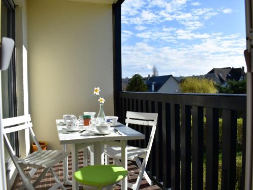 Tourgeville Apartment | Apartment Les Terrasses de Tourgeville-3 by Interhome