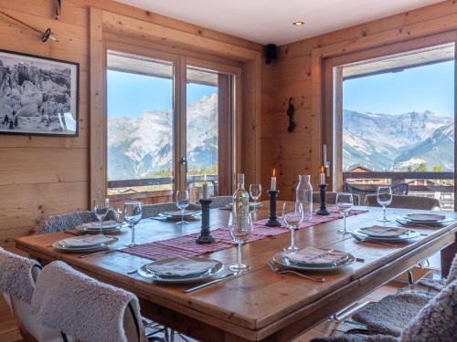 Saint-Pierre-de-Clages Apartment | Apartment Montagnard 10 by Interhome