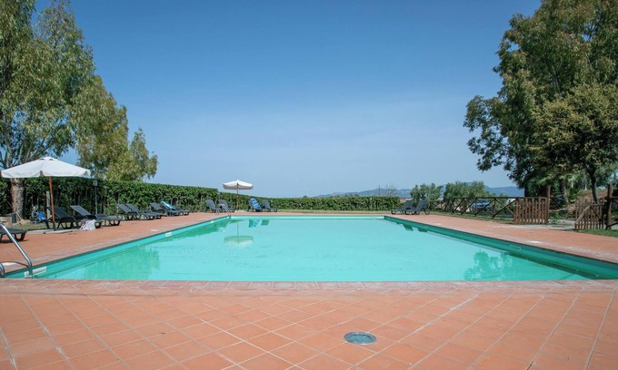 Riotorto Apartment | Apartment 'Palmaiola' with Sea View, Wi-Fi and Air Conditioning