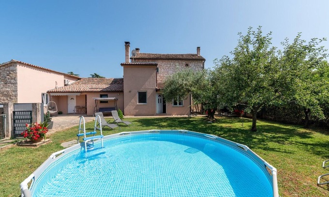 Strpacici Apartment | Apartment Paola in Visnjan