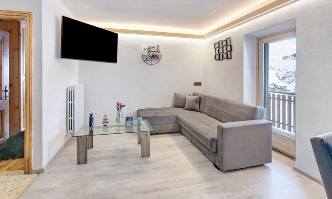 Trepalle Apartment | Apartment 'Presot' with Mountain View, Shared Garden & Wi-Fi