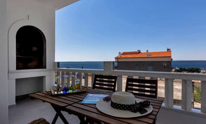 Bidol Apartment | Apartment Prgo - with view and parking: A2(6) - Makarska, Riviera Makarska, Croatia