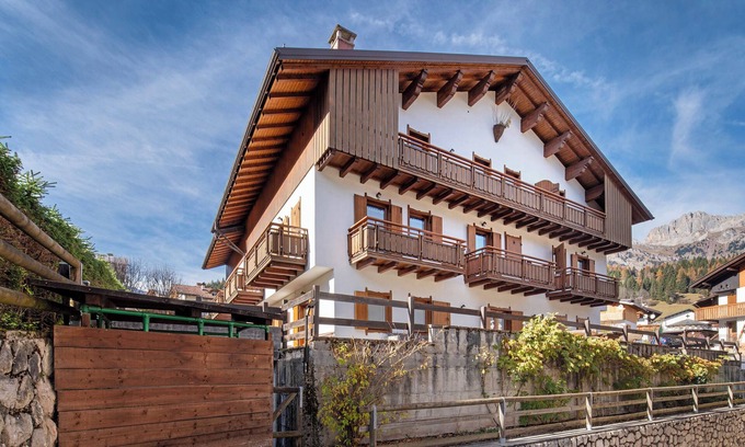 Caviola Apartment | Apartment 'Residence Malibu Appartamento 4' with Mountain View and Wi-Fi