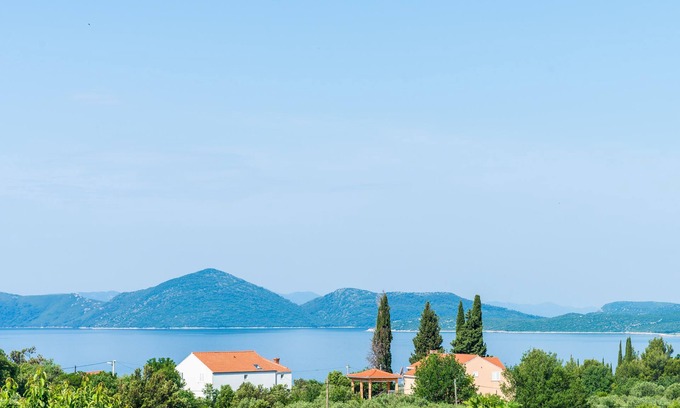 Banici Apartment | Apartment & Rooms Maždin - One Bedroom Apartment with Balcony and Sea View