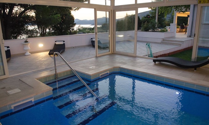 Banici Apartment | Apartment & Rooms Villa Katarina - Double Room with Shared Balcony 1