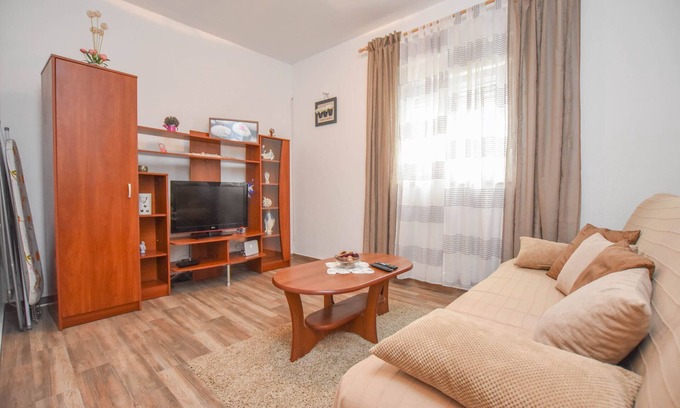 Turanj Apartment | Apartment Rota (87101-A1) - Turanj