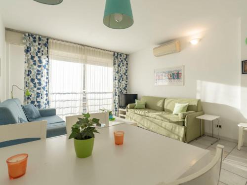 Santo Stefano al Mare Apartment | Apartment Sara by Interhome