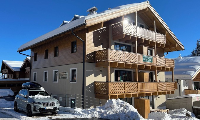 Konigsleiten Apartment | Apartment Simone in the hiking and skiing paradise Königsleiten/Zillertal