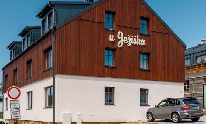 Bozi Dar Apartment | Apartment U Ježíska I