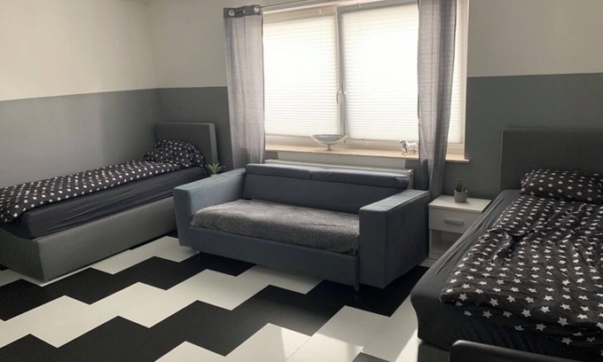 Hemelingen Apartment | Apartment UR