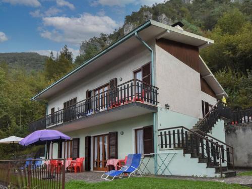 Vesta Apartment | Apartment Villa Martinelli-1 by Interhome
