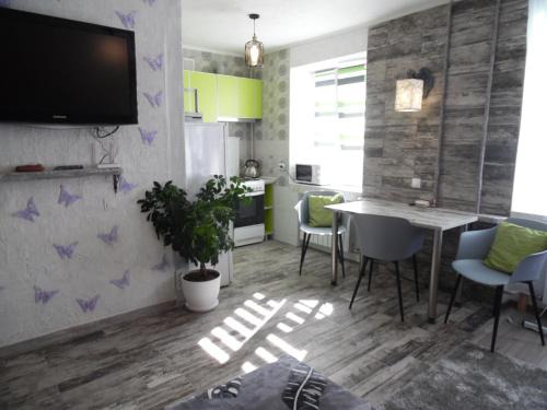 Maliyevtsy Apartment | Apartment WAVE,в центре!