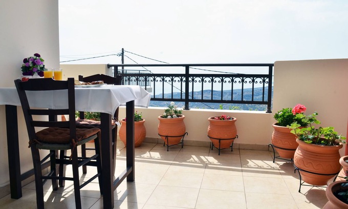 Saktouria Apartment | Apartment with amazing view at the Libyan sea