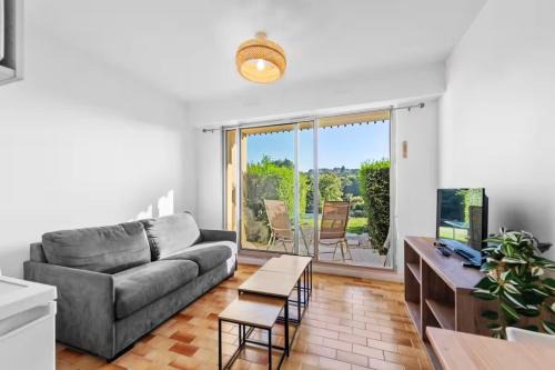 Clair Valon Apartment | Apartment with area view on the golf of Houlgate