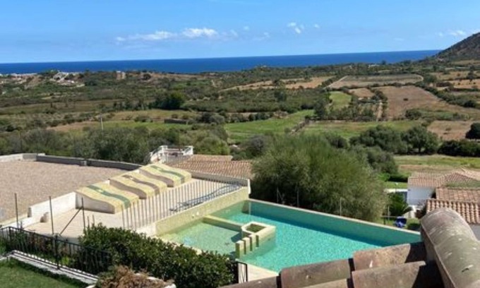 S'Iscala Apartment | Apartment with swimming pool and sea view
