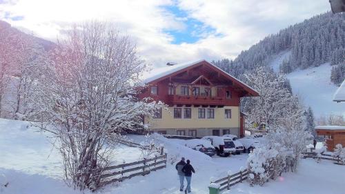 Wagrain Apartment | Apartmenthaus Kristall