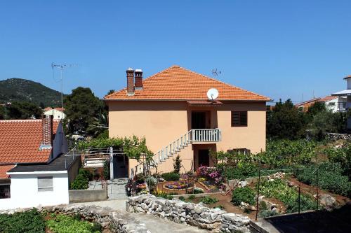 Iz Apartment | Apartments by the sea Veli Iz, Iz - 6255