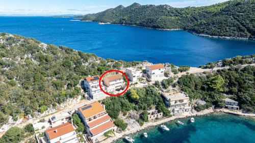 Zaklopatica Apartment | Apartments by the sea Zaklopatica, Lastovo - 12452