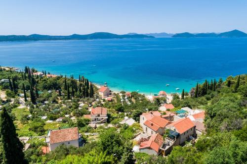 Krucica Apartment | Apartments Cypress Sea Cove