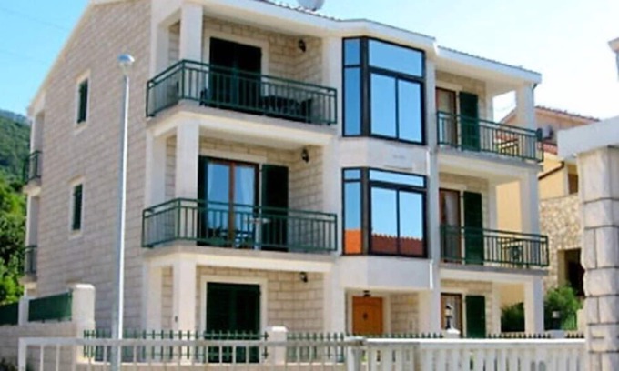 Stankovici Apartment | Apartments Desiree, (10141), Orebić, Croatia
