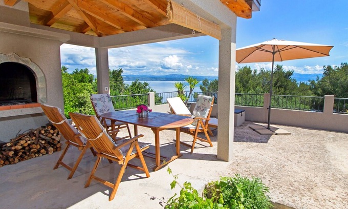 Cove Donja Krusica (Donje selo) Apartment | Apartments Jagoda, (15440), Donje Selo, Croatia