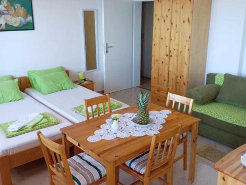 Martinscica Apartment | Apartments Julia - Studio Apartment Julia 5