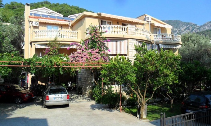 Przno Apartment | Apartments Kalluka