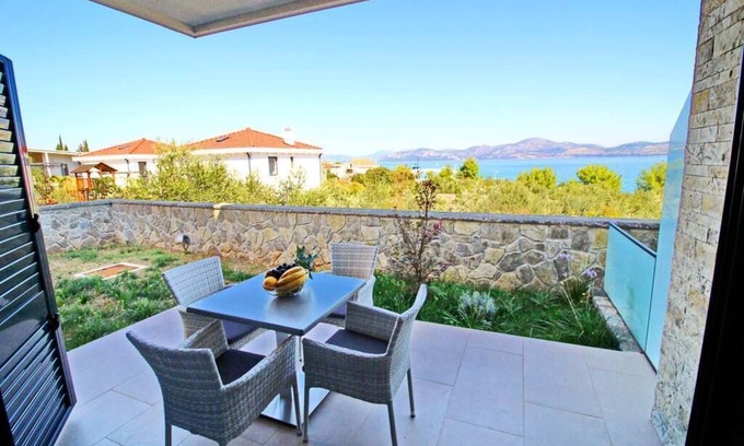 Drace Apartment | Apartments Kula - Two Bedroom Apartment with Terrace C2