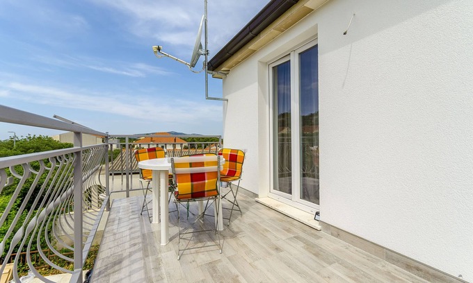 Okrug Donji Apartment | Apartments Mirko i Anda (38051-A3) - Okrug Donji (Ciovo)