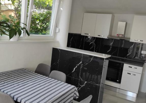 Ratac House | Apartments Pomalo