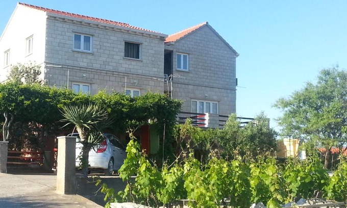 Vela Glavica Apartment | Apartments Sunce