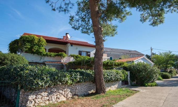 Molat Apartment | Apartments with parking space Molat - 6249