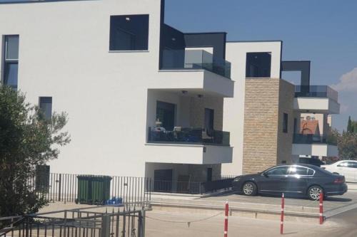 Susica Apartment | Apartments with swimming pool Murter - 22942