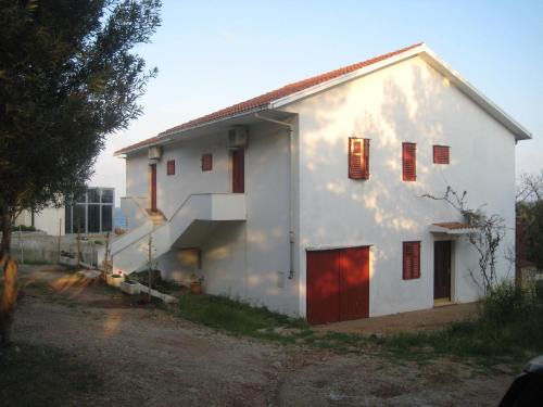 Zavala Apartment | Apartments Zmaj