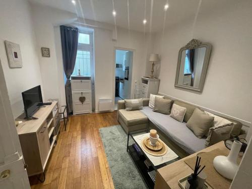 Vanves Apartment | Appart à deux pas de paris expo