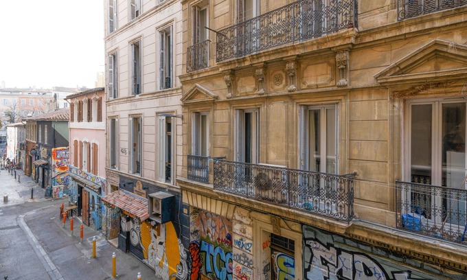 Notre-Dame du Mont Apartment | Appart avec parking et clim proche Vieux-Port
