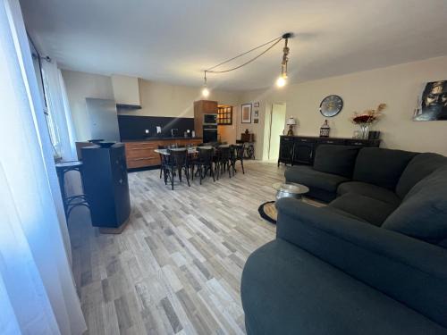 Centre Ville d'Ales Apartment | APPART HÔTEL Les Fleurs