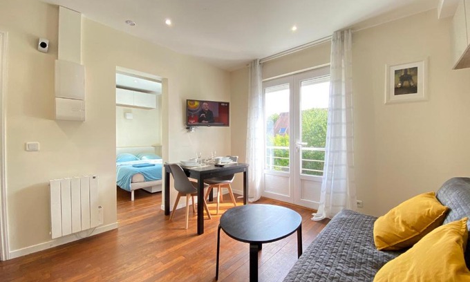 Jouy-en-Josas Apartment | Appart'Village Jouy Les Metz