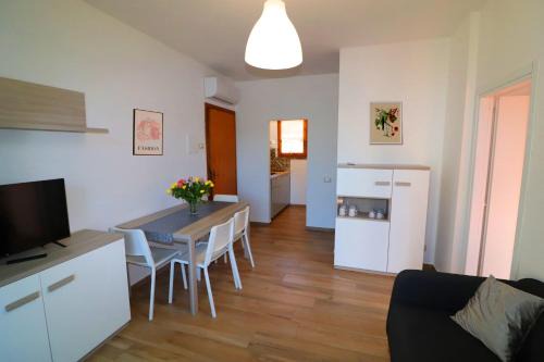 Follonica Apartment | Appartamenti Tahiti