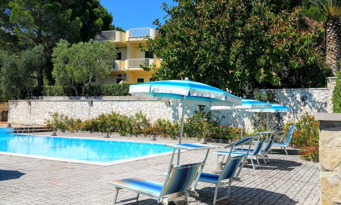 Montincello House | Appartamento con Piscina Vicino al Mare