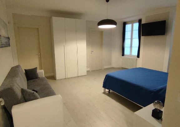 Intra Apartment | Appartamento Le Rondini C
