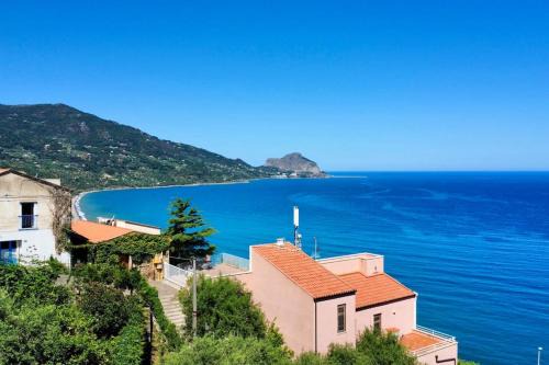 Sant'Ambrogio Apartment | Appartamento nel Borgo di Sant'Ambrogio - Dimora Rosetta