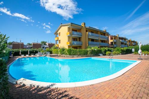Rivoltella Apartment | Appartamento Vista Lago - Happy Rentals