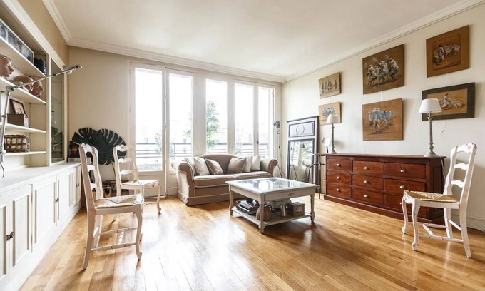 Centre Ville Apartment | Appartement Calme Lumineux Rolland Garros Paris Parking Famille 5 min du Métro