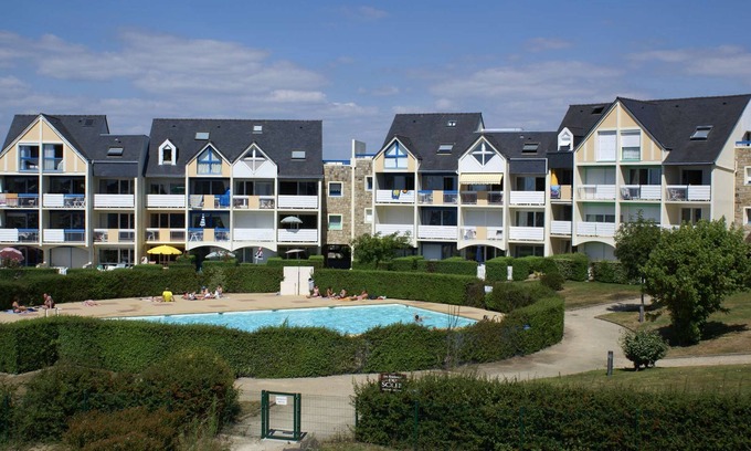 Arzon Apartment | Appartement 2 Pièces Avec Terrasse sur le Port du Crouesty à Louer Pour les Vacances