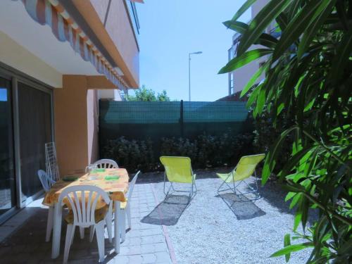 Cavaliere Apartment | Appartement 2 pièces avec jardin à 50m de la plage - 4 couchages, parking privé, terrasse - FR-1-226B-9