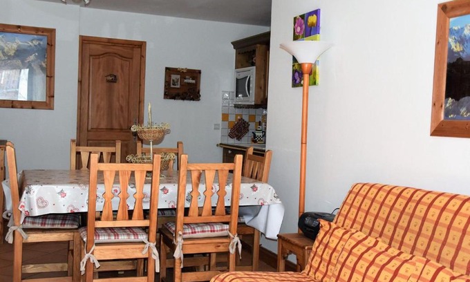 Pralognan-la-Vanoise Apartment | Appartement 3 pièces avec terrasse près des pistes - FR-1-464-63